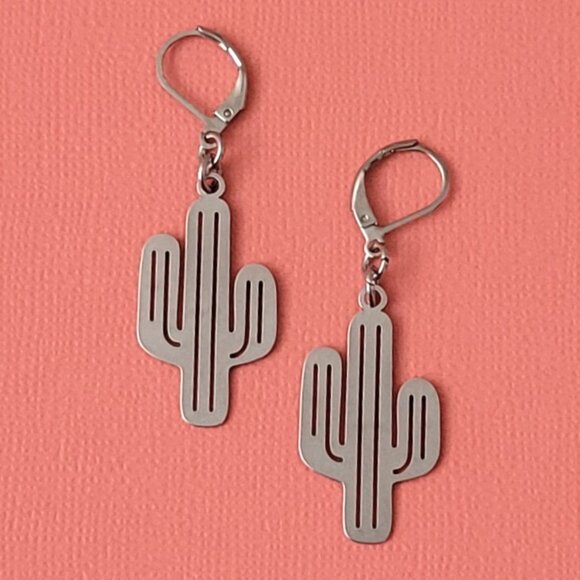 CACTUS Charm Earrings Stainless Steel Lever Back Earwires Arizona Desert Western - Picture 10 of 12